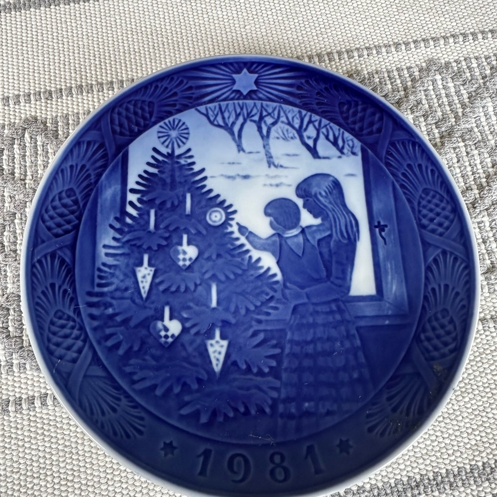 Royal Copenhagen Plate